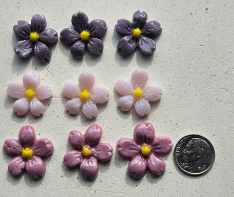 COE 96 Pre Fused Glass Flower Assortments (violets ?) for Your Glass Projects (21mm) .82 Inch