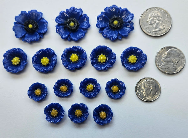 COE 96 Pre Fused Glass Flower Collection Poppy (s) ~13 & 18 & 25mm